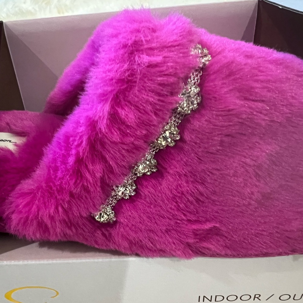 JESSICA SIMPSON WOMEN’S SLIPPER